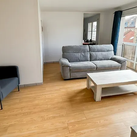 Lumineux Centre-ville - Parking - 2 Pers Aurillac